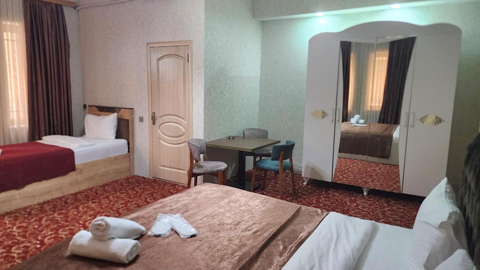 Family Soffia Hotel Old City Baku Exteriör bild